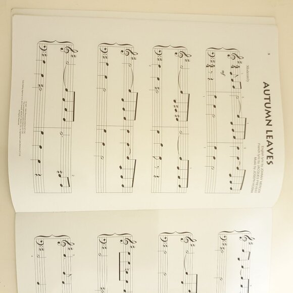 Hal Leonard Guitar Method Complete Edition Books 1, 2, 3, 12 x 9 Songbook - Picture 5 of 5